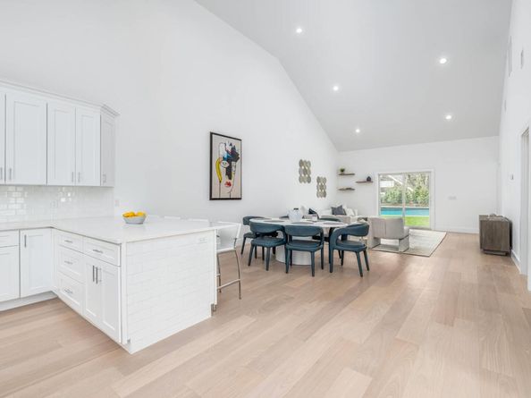 19 Montauk Highway 5, Westhampton NY 11977