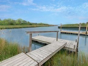 13 Bayberry Lane, East Quogue NY 11942