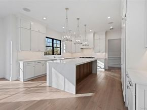 30 Main Parkway, Plainview NY 11803