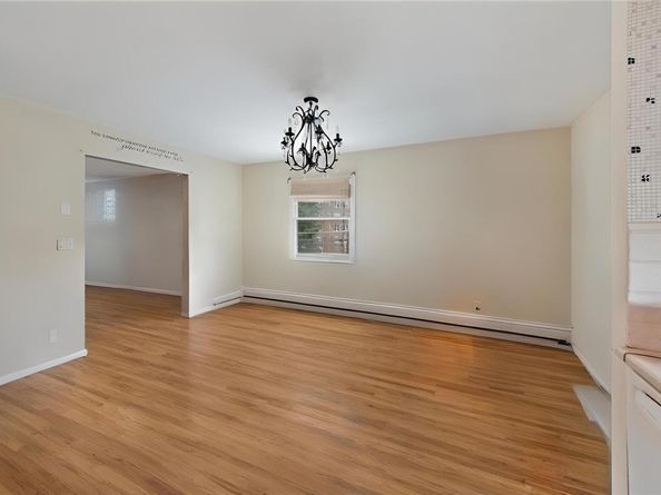 1096 Midland Avenue, Bronxville NY 10708