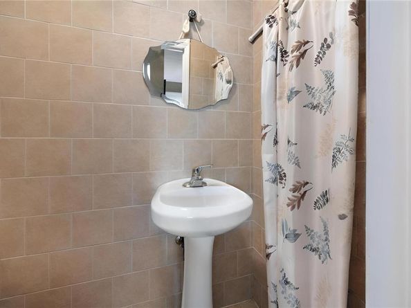 1096 Midland Avenue, Bronxville NY 10708