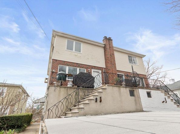 1096 Midland Avenue, Bronxville NY 10708