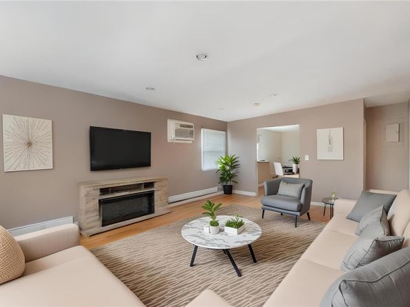 1096 Midland Avenue, Bronxville NY 10708