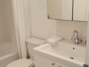 9 Whalers Path, Baiting Hollow NY 11933