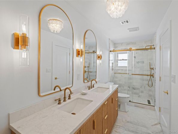 40 Laura Lee Drive, Center Moriches NY 11934