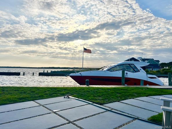 40 Laura Lee Drive, Center Moriches NY 11934