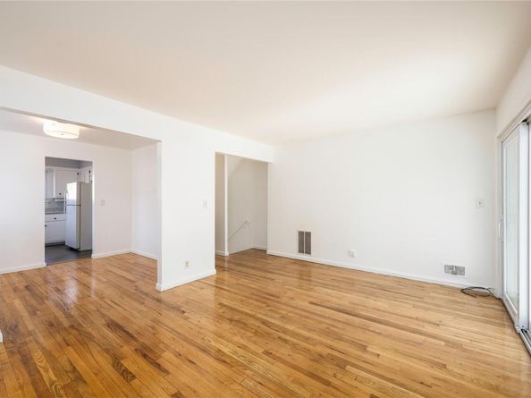 34 Lockwood Avenue, Yonkers NY 10701