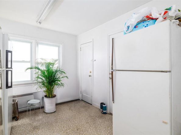 3309 Skillman Ave,, Oceanside NY 11572