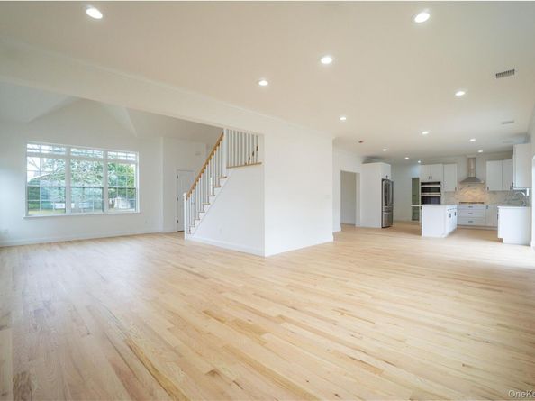 157 Gull Dip Road, Ridge NY 11961