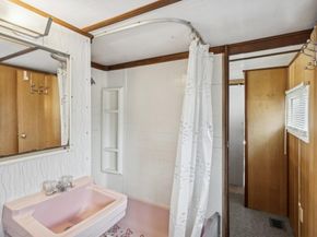 53 Crassen Boulevard Park Ave unit 3, Amagansett NY 11930