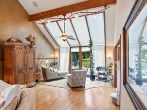 6 Bluffview Court, Miller Place NY 11764
