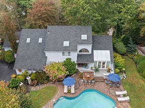 6 Bluffview Court, Miller Place NY 11764