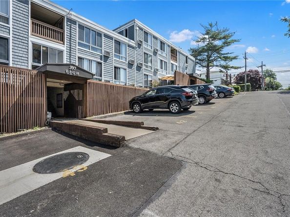 397 N Broadway 3E, Yonkers NY 10701