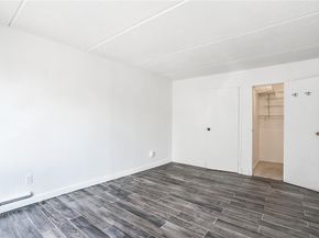 397 N Broadway 3E, Yonkers NY 10701