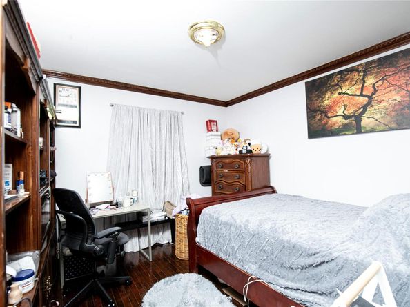 10124 78th Street, Ozone Park NY 11416