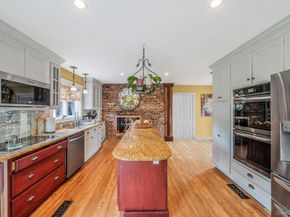 21 Demarre Lane, Bayport NY 11705