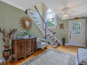 21 Demarre Lane, Bayport NY 11705