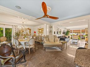 10 Bulaire Road, East Rockaway NY 11518