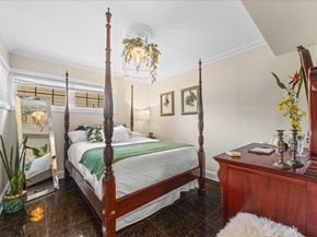 10 Bulaire Road, East Rockaway NY 11518