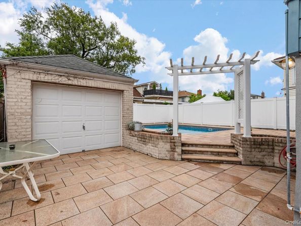 16140 98th Street, Howard Beach NY 11414