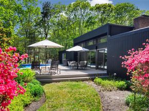 24 N Quarter Road, Westhampton NY 11977