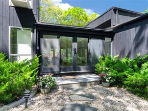 24 N Quarter Road, Westhampton NY 11977