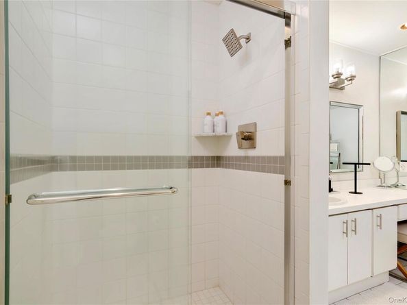 24 N Quarter Road, Westhampton NY 11977