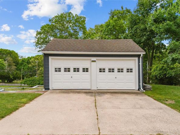 5 Cedar Road, Wading River NY 11792