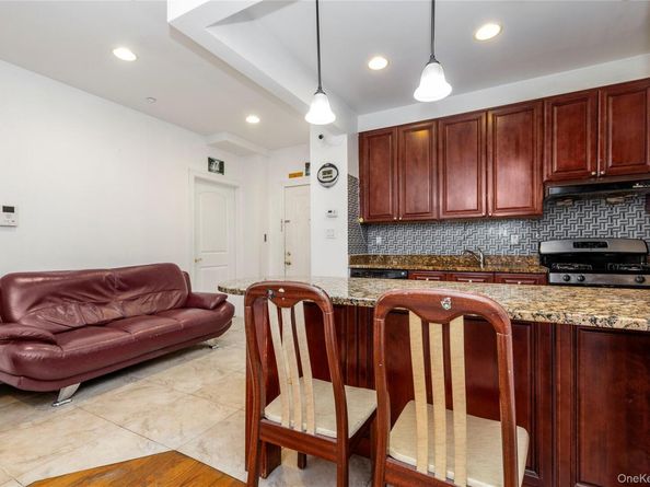 107-16 37TH Avenue 3B, Corona NY 11368