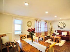 50 Hillpark Avenue 2F, Great Neck NY 11021
