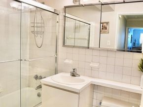 50 Hillpark Avenue 2F, Great Neck NY 11021