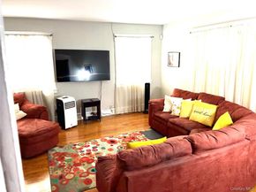 386 Park Hill Avenue, Yonkers NY 10705