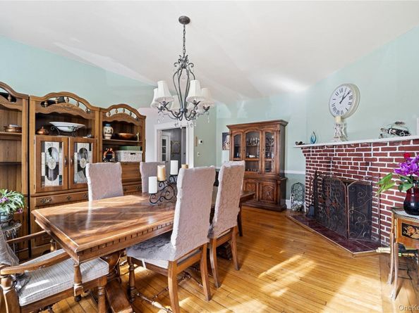 386 Park Hill Avenue, Yonkers NY 10705