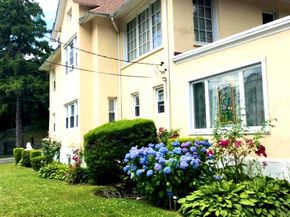 386 Park Hill Avenue, Yonkers NY 10705