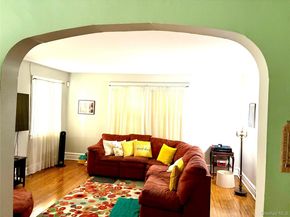 386 Park Hill Avenue, Yonkers NY 10705