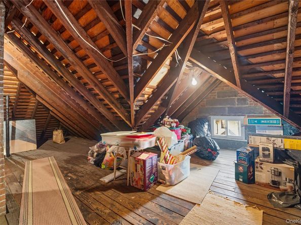 386 Park Hill Avenue, Yonkers NY 10705