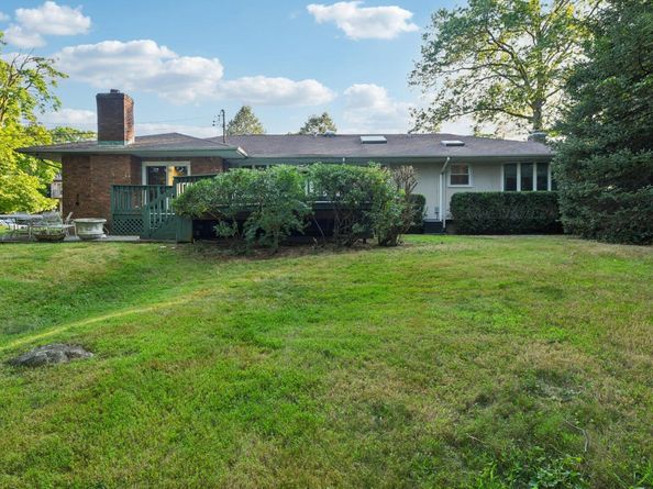 22 Reynolds Road, Glen Cove NY 11542