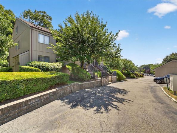 14 Steven Drive 1, Ossining NY 10562
