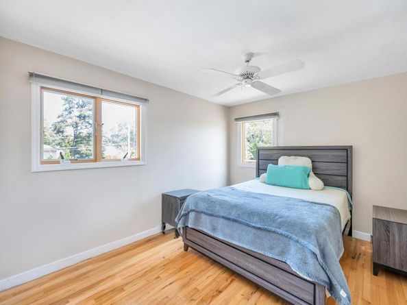 54 Pine Hill Lane, Dix Hills NY 11746