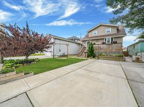 17 East Avenue, Lawrence NY 11559