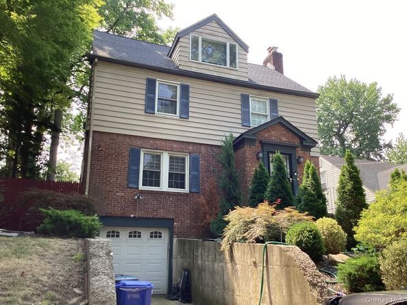 19346 McLaughlin Avenue, Holliswood NY 11423