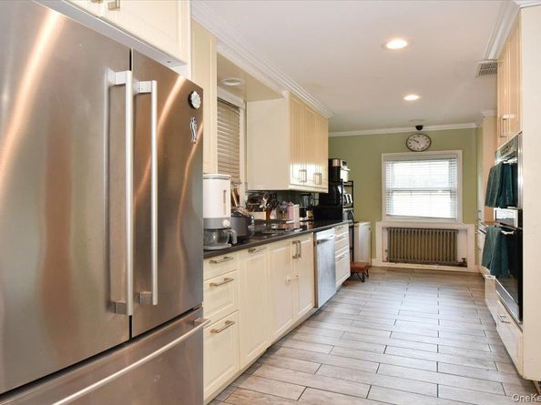 19346 McLaughlin Avenue, Holliswood NY 11423