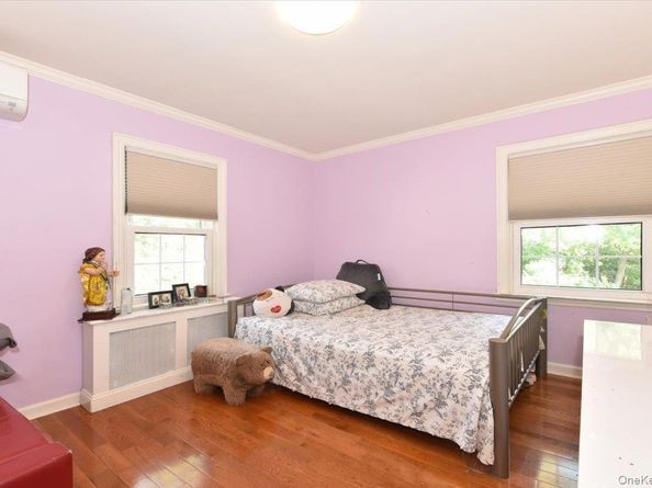 19346 McLaughlin Avenue, Holliswood NY 11423