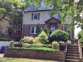 19346 McLaughlin Avenue, Holliswood NY 11423