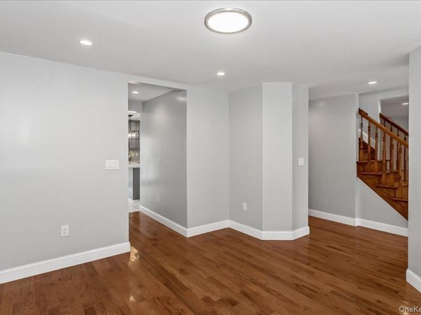 664 Clinton Avenue, Uniondale NY 11553