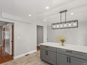 664 Clinton Avenue, Uniondale NY 11553