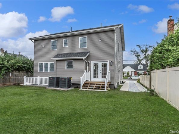 664 Clinton Avenue, Uniondale NY 11553