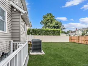 664 Clinton Avenue, Uniondale NY 11553
