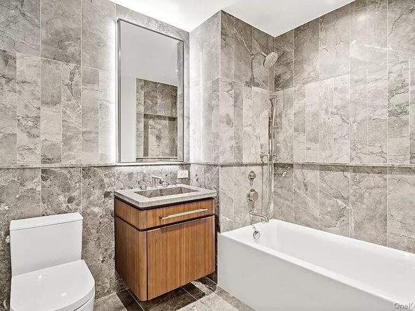 208 Delancey Street 2H, New York (Manhattan) NY 10002