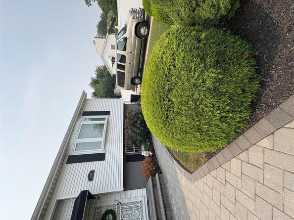 1405 Louis Nine Blvd Boulevard, Bronx NY 10459